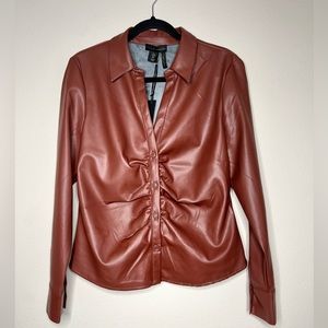 HouseofHarlow1960 Women’s vegan long sleeve top button down NWT Large Cinnamon